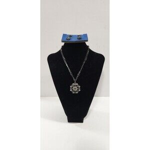 2007 Avon Black Diamond Colored Medallion Necklace & Earrings Set-NEW